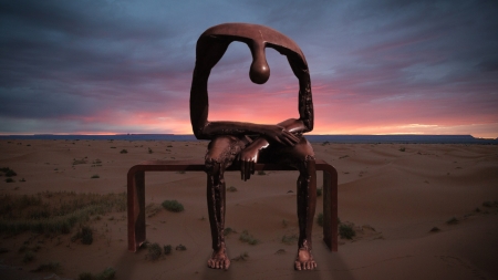 Homme au trou béant - Sculpture Melancholy d'Albert György