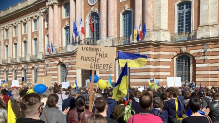 Manifestation contre l'invasion de l'Ukraine par la Russie à Toulouse le 27 février 2022