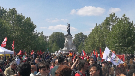 Rassemblement place de la République à Paris le 1er mai 2022 à l'occasion de la fête internationale des travailleurs