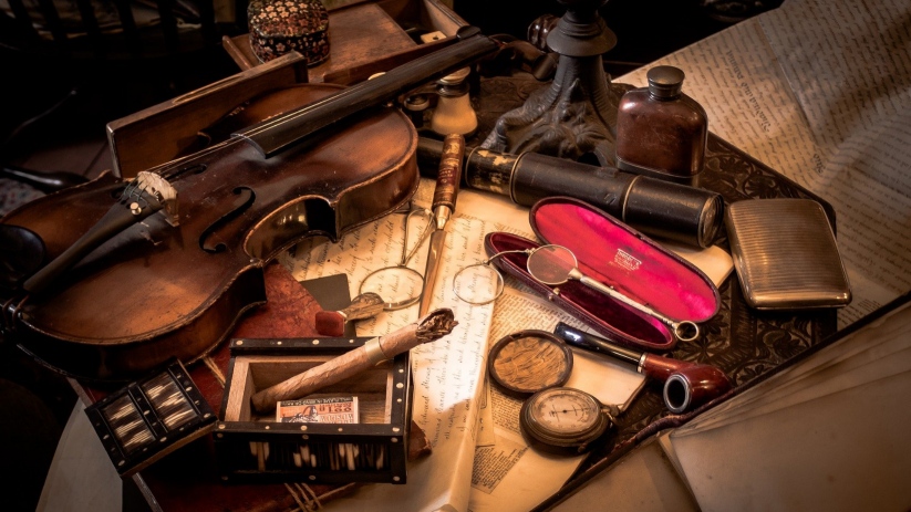 Marchandises et objets rétro du XXè siècle