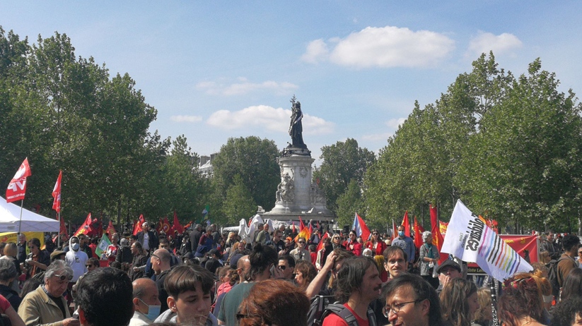 Rassemblement place de la République à Paris le 1er mai 2022 à l'occasion de la fête internationale des travailleurs